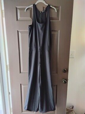 Athleta Sleeveless Wide-Leg Black Jumpsuit Size 4